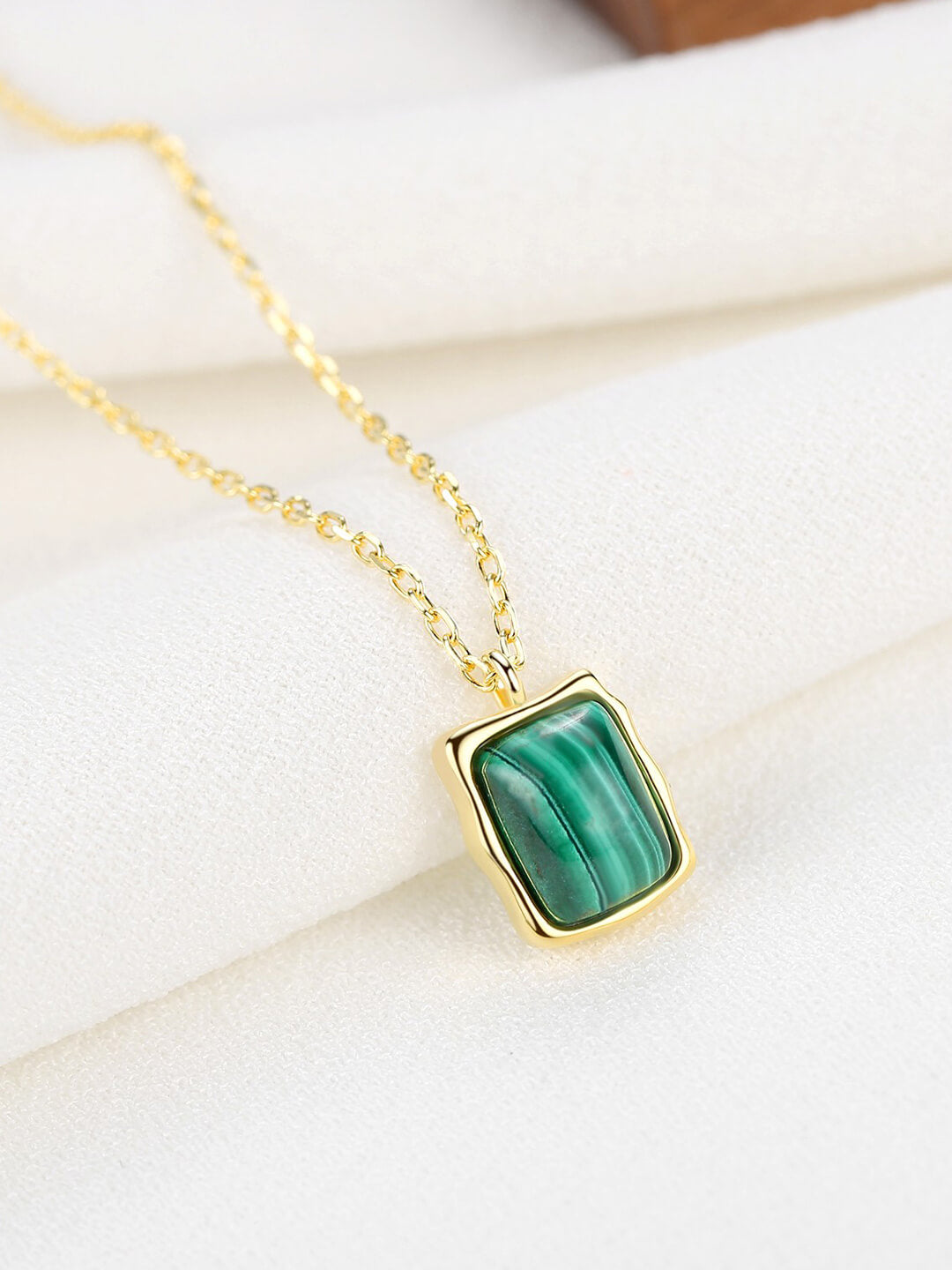 Malachite Classic Earrings Necklace Set E0522 D0175