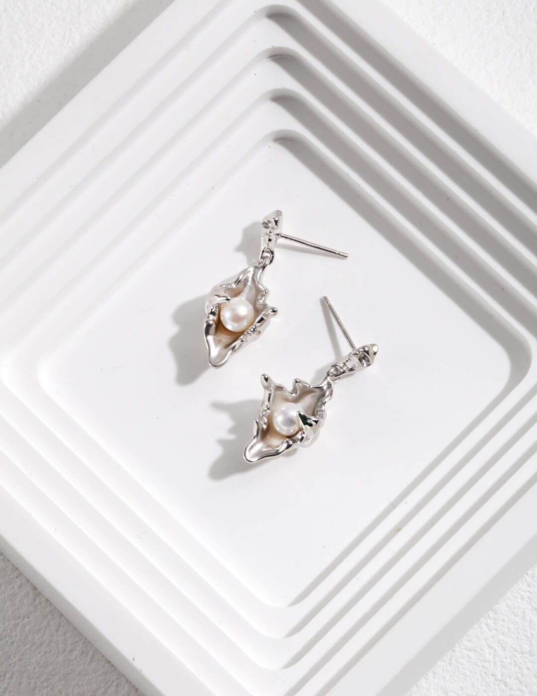 Conch Shell Sterling Silver Pearl Earrings E0900