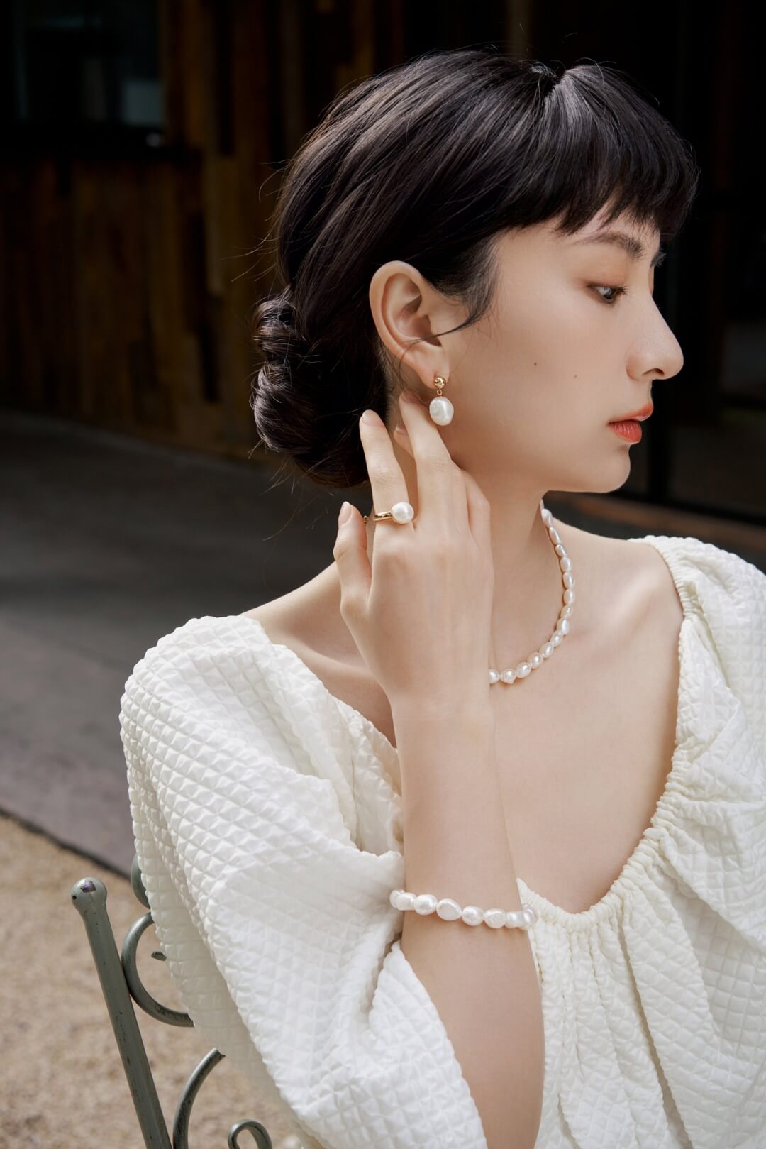 Minimalist Pearl Ring J0054