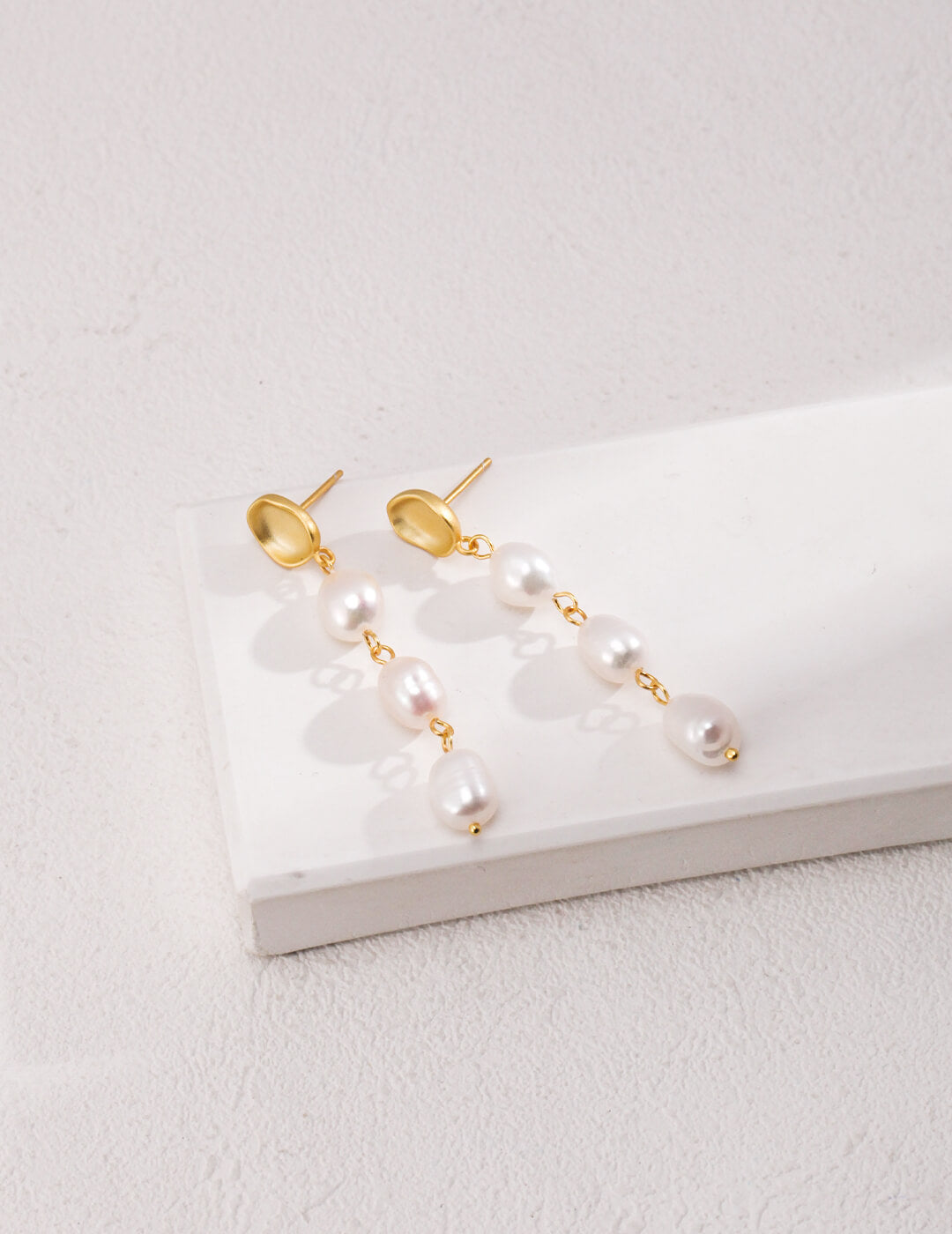 Baroque Vintage Earrings E0641