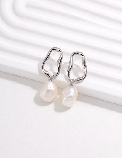 Baroque Shaped Pearl Earrings E0687