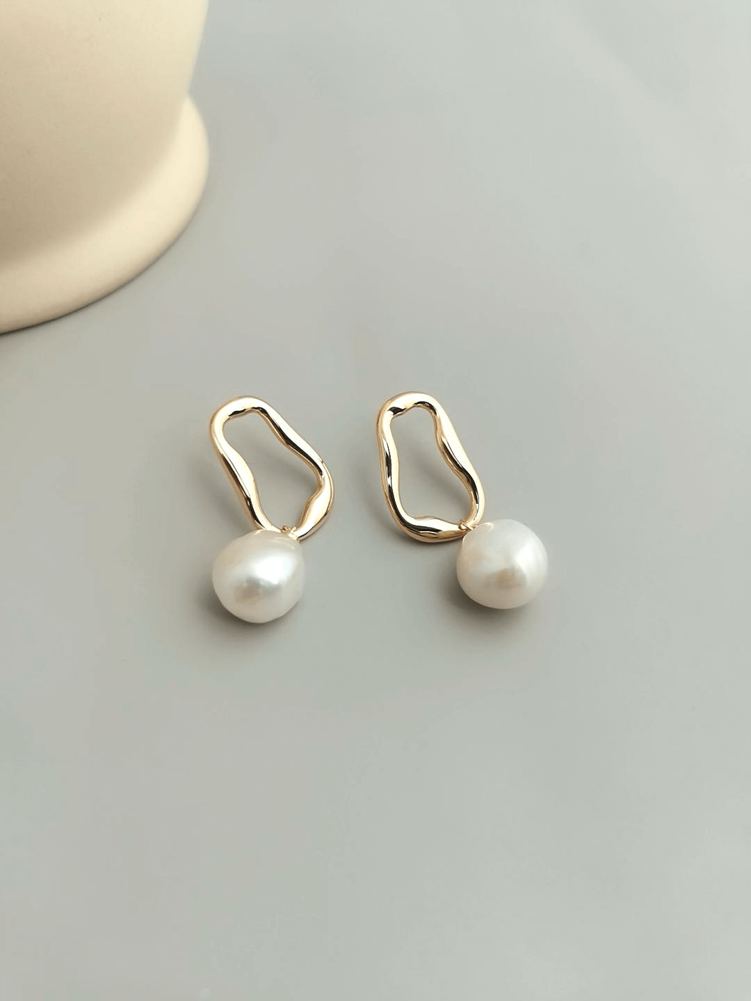 Baroque Shaped Pearl Earrings E0687