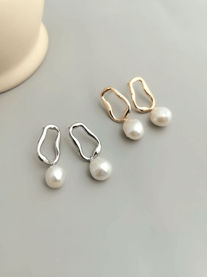 Baroque Shaped Pearl Earrings E0687