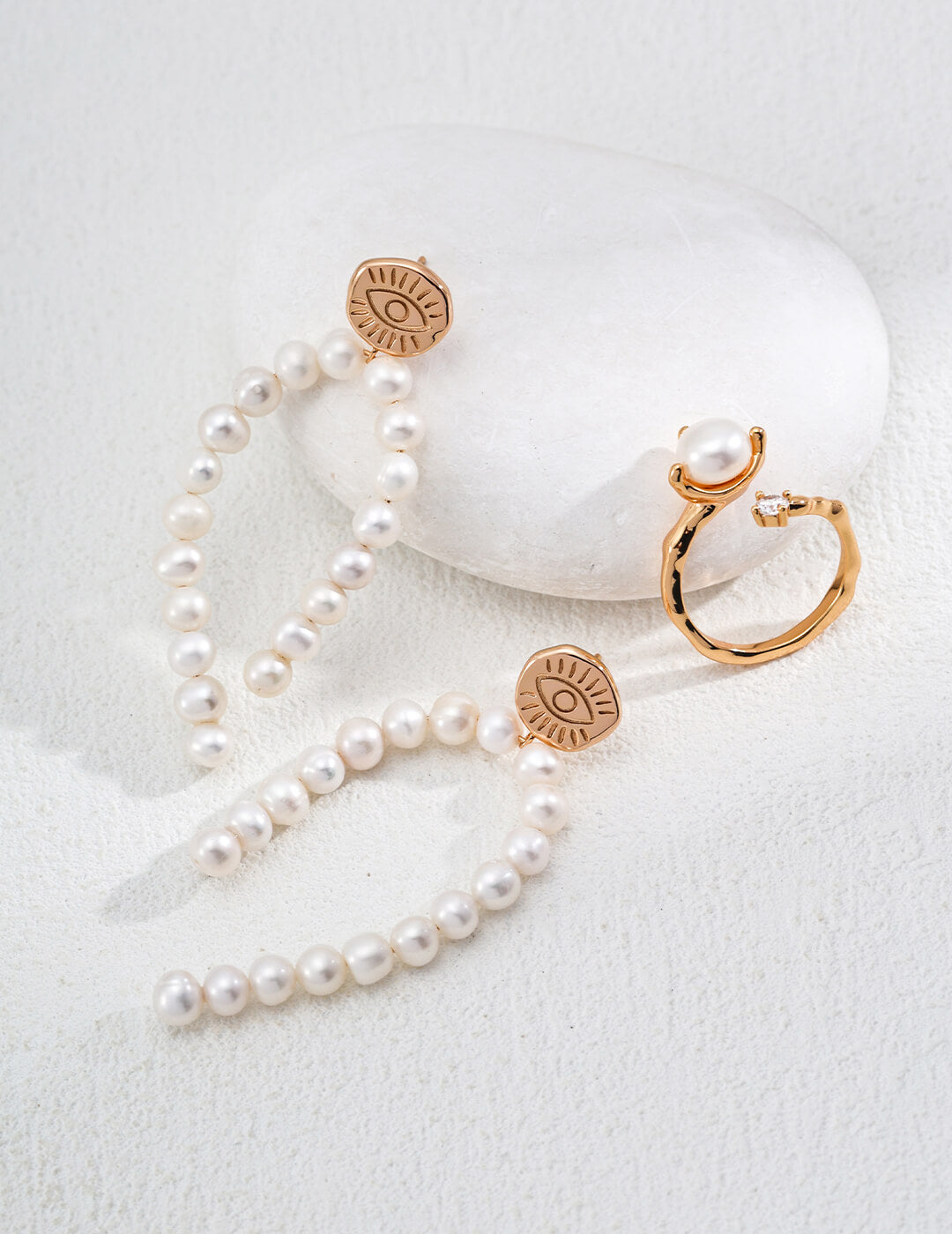 Long Natural Pearl Earrings E0701